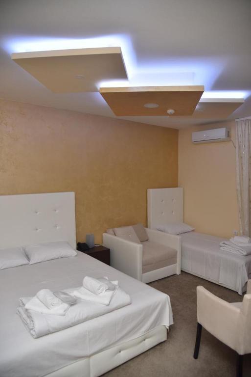 Villa Lunar Lux Крушевац Екстериор снимка